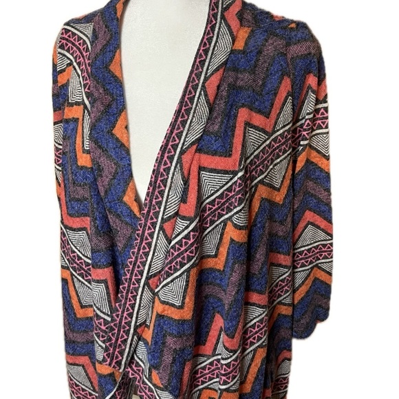 Flamingo Urban Multicolor Chevron Open Front Cardigan Sweater Wrap - Size Small - Picture 3 of 8